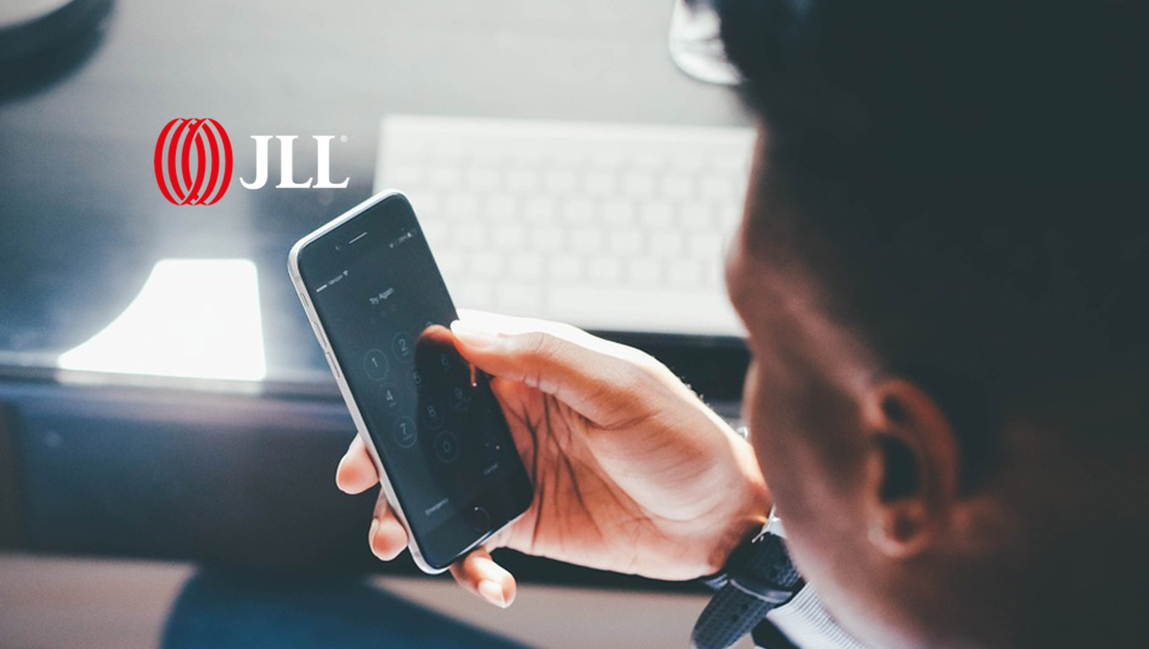 JLL
